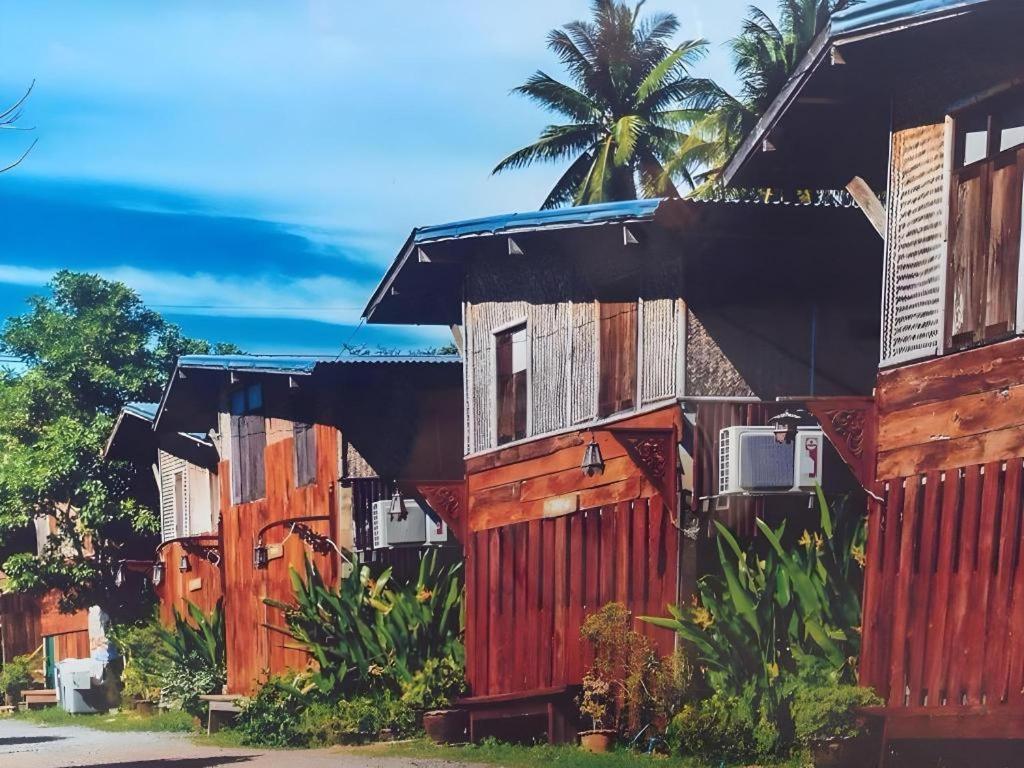 Jidapa Resort Phra Nakhon Si Ayutthaya Exteriör bild