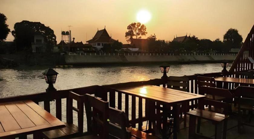 Jidapa Resort Phra Nakhon Si Ayutthaya Exteriör bild