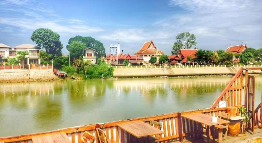 Jidapa Resort Phra Nakhon Si Ayutthaya Exteriör bild
