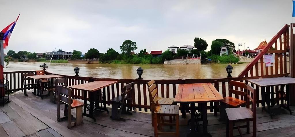 Jidapa Resort Phra Nakhon Si Ayutthaya Exteriör bild