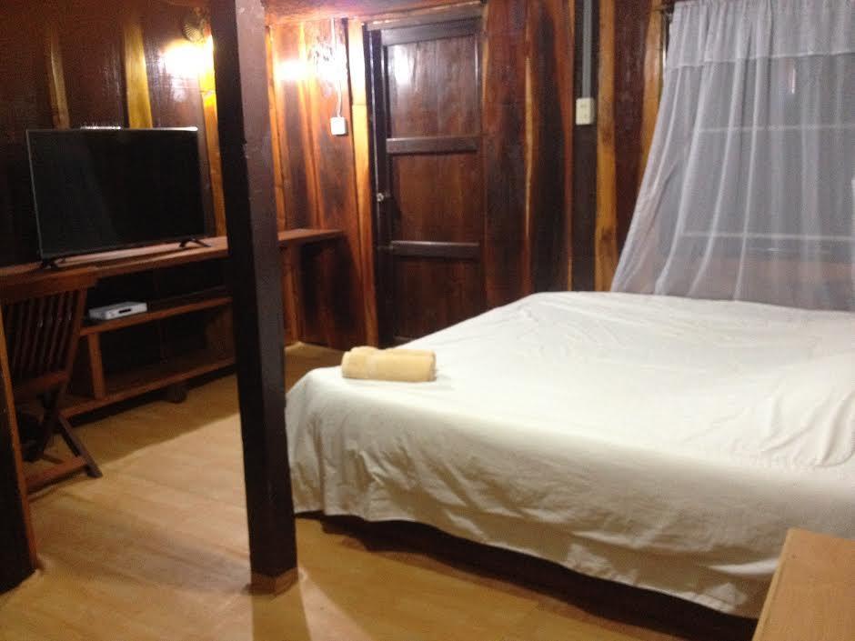 Jidapa Resort Phra Nakhon Si Ayutthaya Exteriör bild