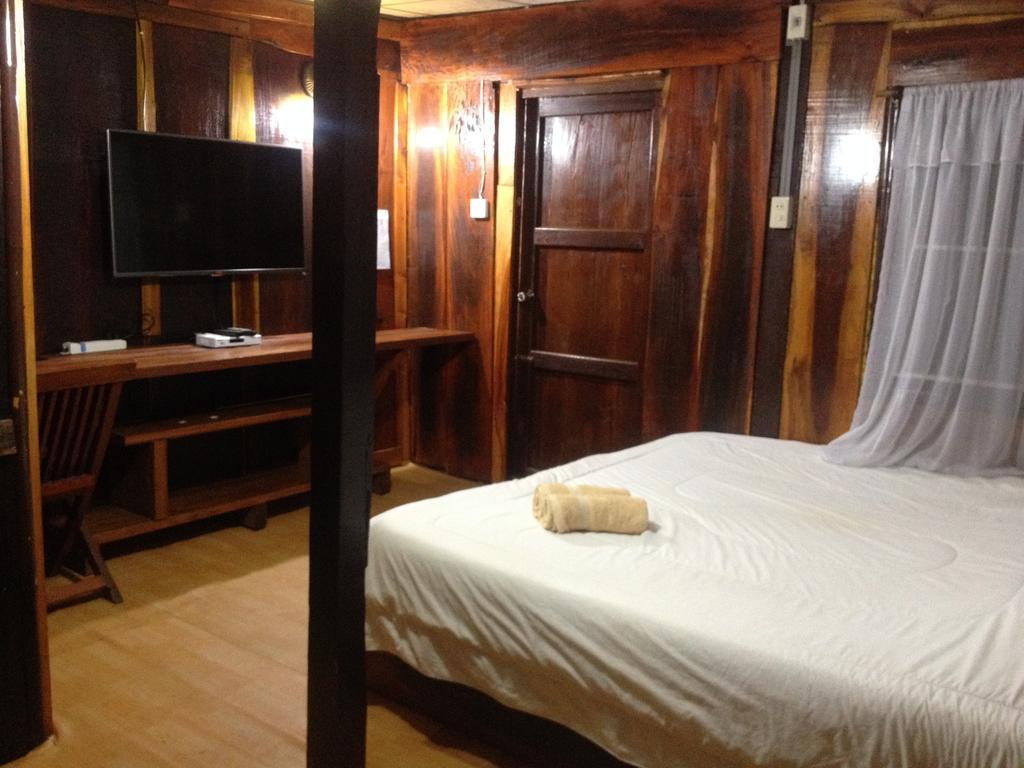 Jidapa Resort Phra Nakhon Si Ayutthaya Rum bild